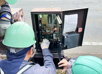 電気グループ実務風景写真03