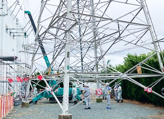 発変電グループ実務風景写真01